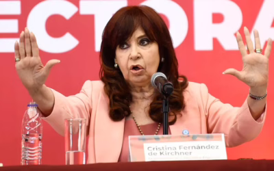 La vicepresidenta Cristina Kirchner cuestiona la situación económica actual sin mencionar al presidente Javier Milei