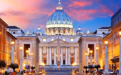 Los Sueldos de los Empleados del Vaticano, desde el Papa hasta la Curia