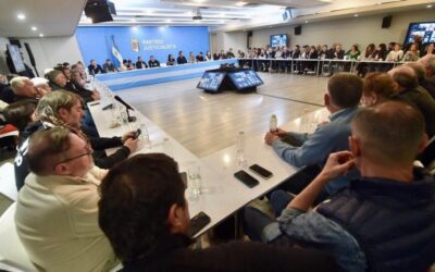 Cumbre del PJ: Preparativos para la Marcha en Comodoro Py y la Unidad del Peronismo