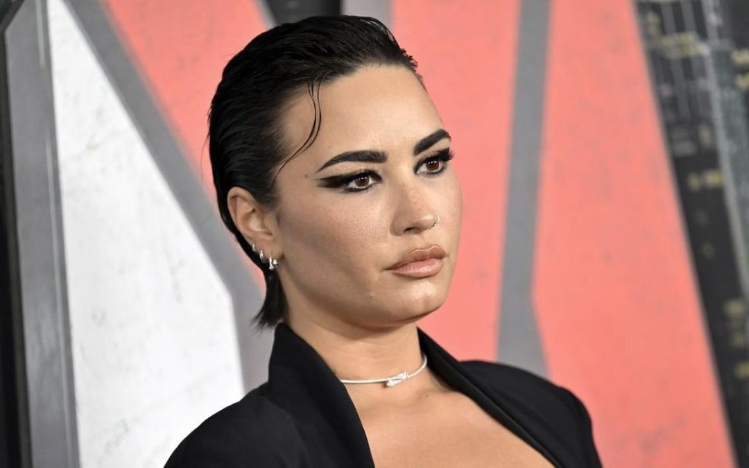 Demi Lovato: De estrella infantil a ícono de la música pop y su fortuna