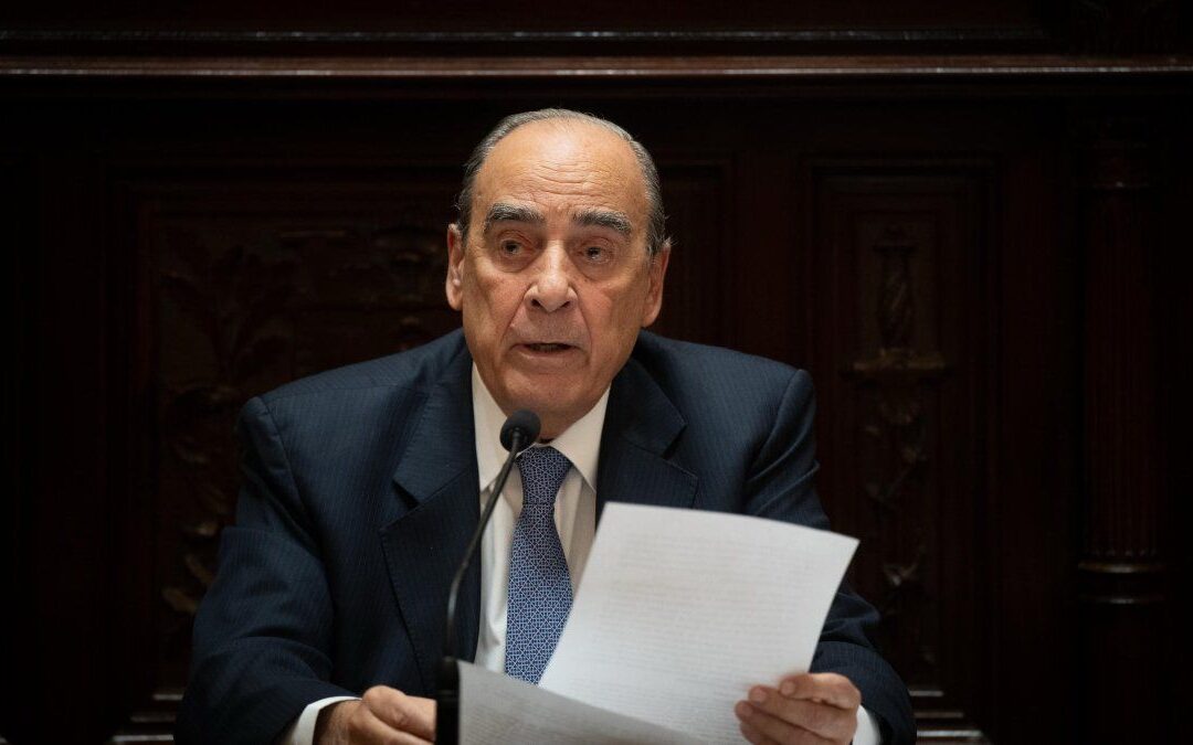 Guillermo Francos busca calmar las tensiones entre Javier Milei y Victoria Villarruel en el Senado